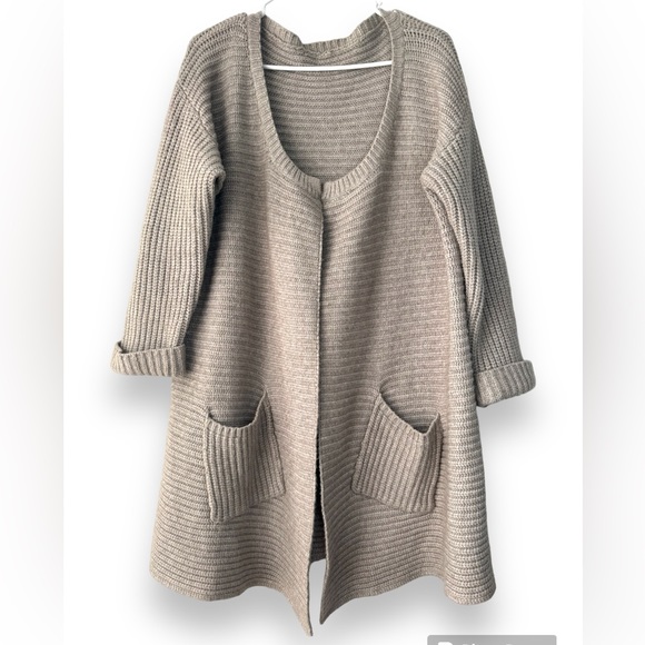Knit Long Cardigan Sweater XL/1XL Italian Chunky Knit Long Cardigan - Picture 1 of 14